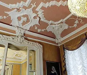 Lido Palace